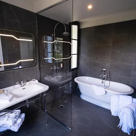 Szálloda Du Cirque Et De La Cascade