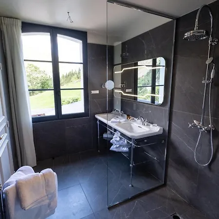 Hotel Du Cirque Et De La Cascade