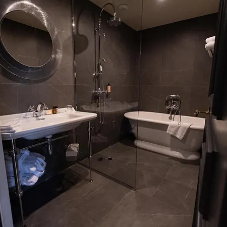 Du Cirque Et De La Cascade 4* Gavarnie