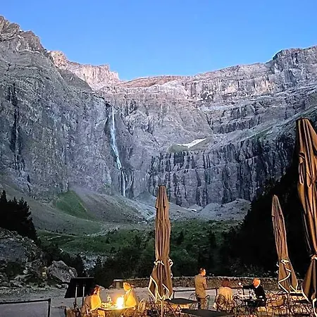 Du Cirque Et De La Cascade فندق غافارني