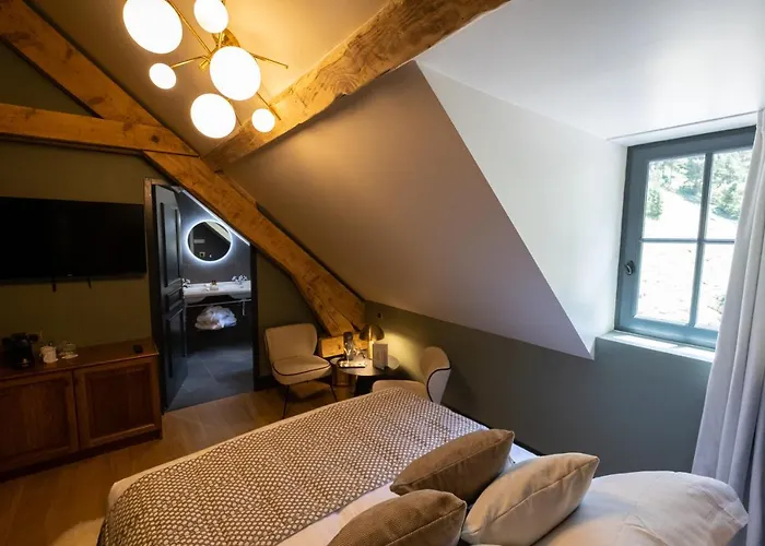 מלון Du Cirque Et De La Cascade 4*